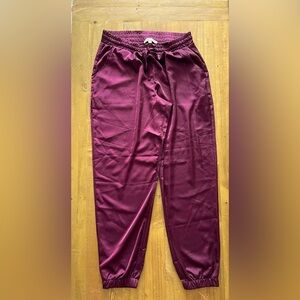 Silk joggers